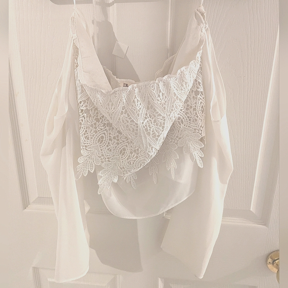 NWOT! 🤍✨Lulu's(L) Off-the-Shoulder, Sheer Cropped, Long-Sleeve Blouse- White